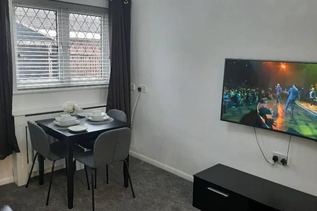 Entire Rental, Easy Reach To Etihad Stadium Manchester Zewnętrze zdjęcie